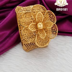 PREMIUM FLORAL DESIGN BRACELET