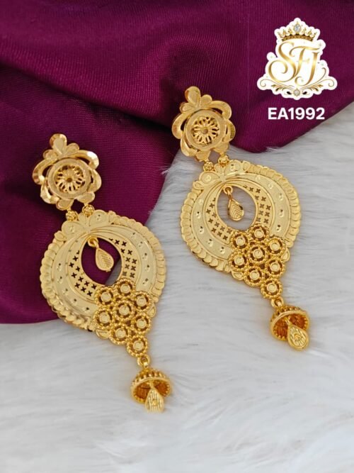 PREMIUM OVAL SHAPE EARRING