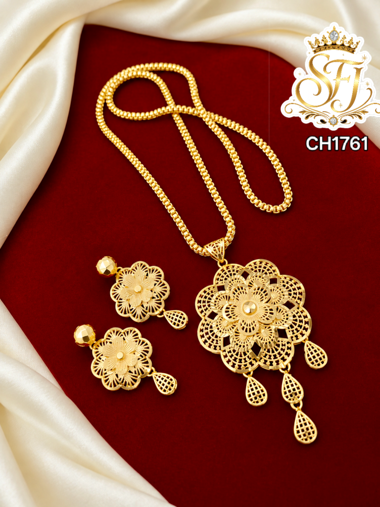 Designer pendent chain