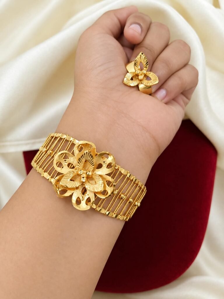 premium adjustable bangle