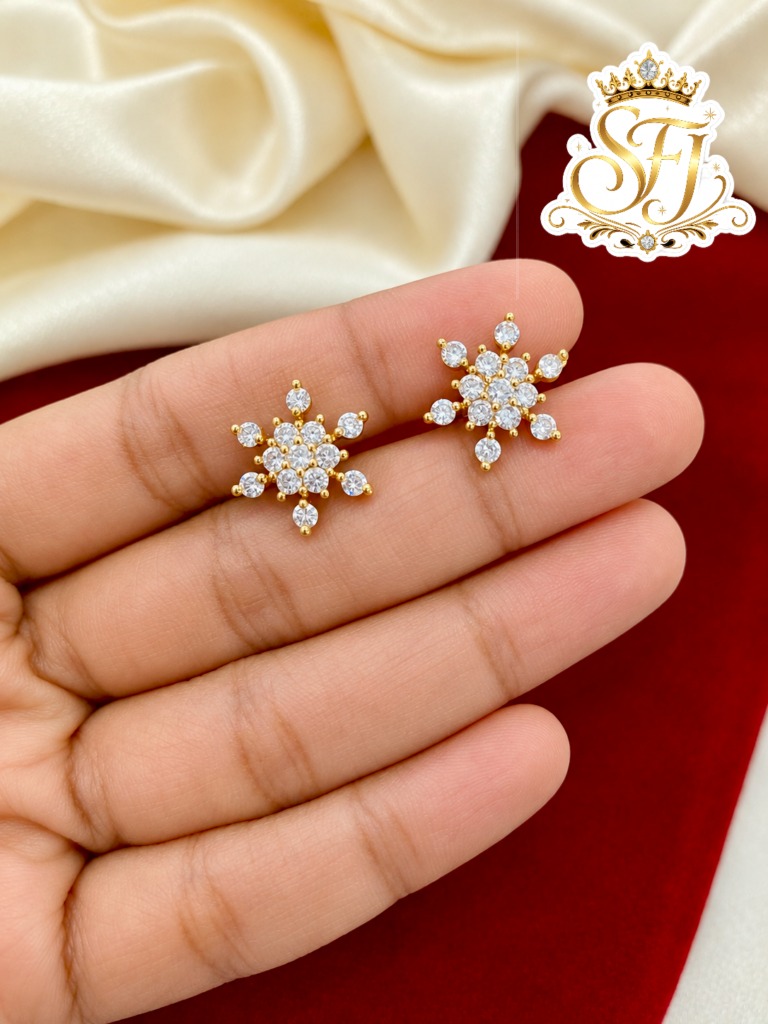 Elegant Snowflake Floral Cluster White Stone Gold Covering Stud