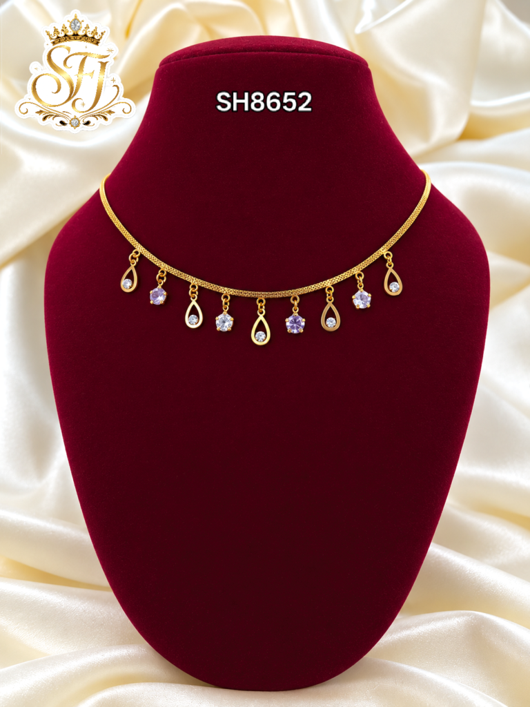 Premium Floral Teardrop White Stone Gold Covering Necklace – SH8652